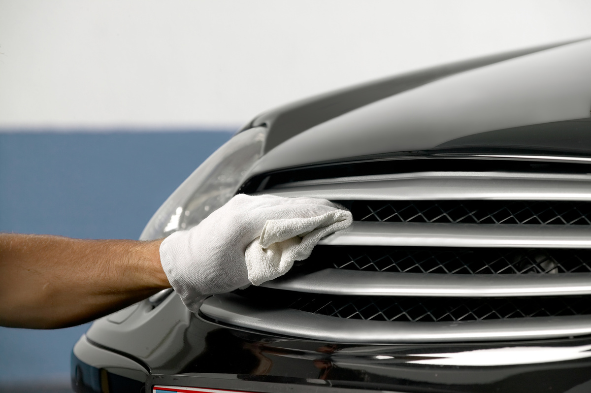 Debosselage sans peinture coup de porti&egrave;re dans le Haut-Rhin Pfastatt