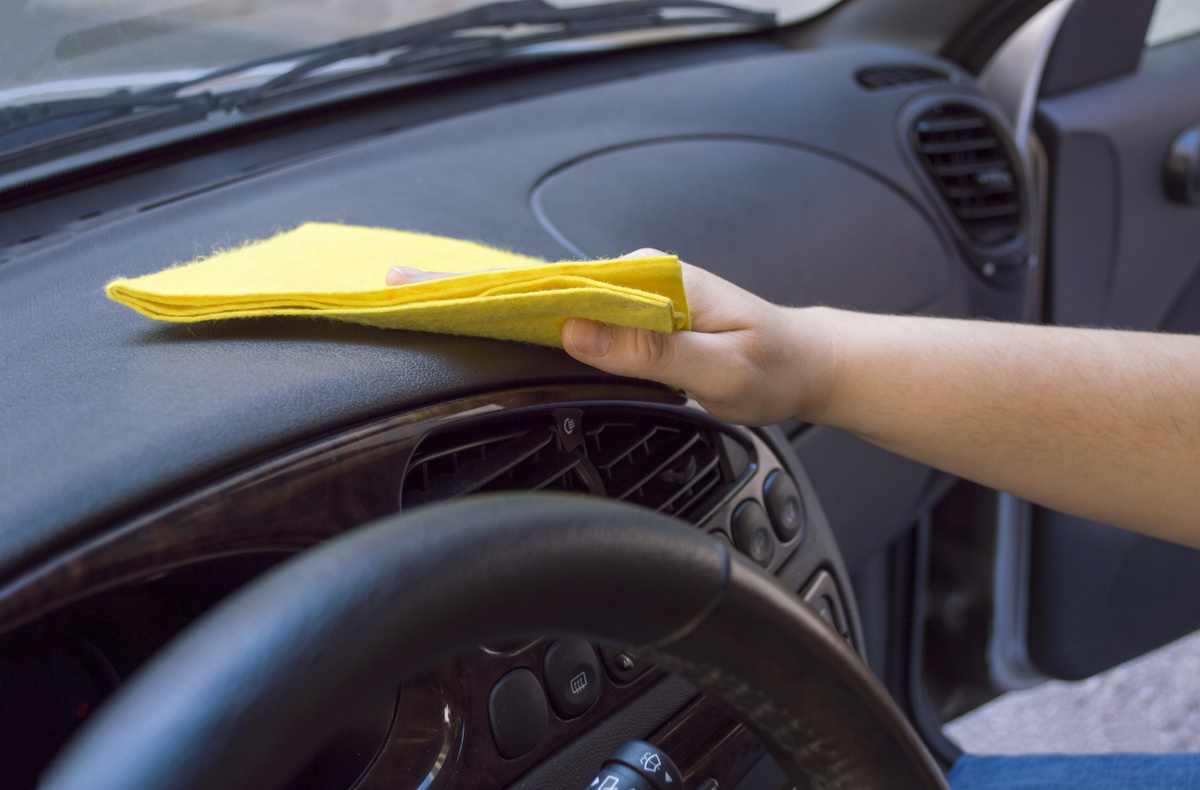 Rénovation intérieure de voiture : quand et pourquoi faire appel à un professionnel ? Pfastatt