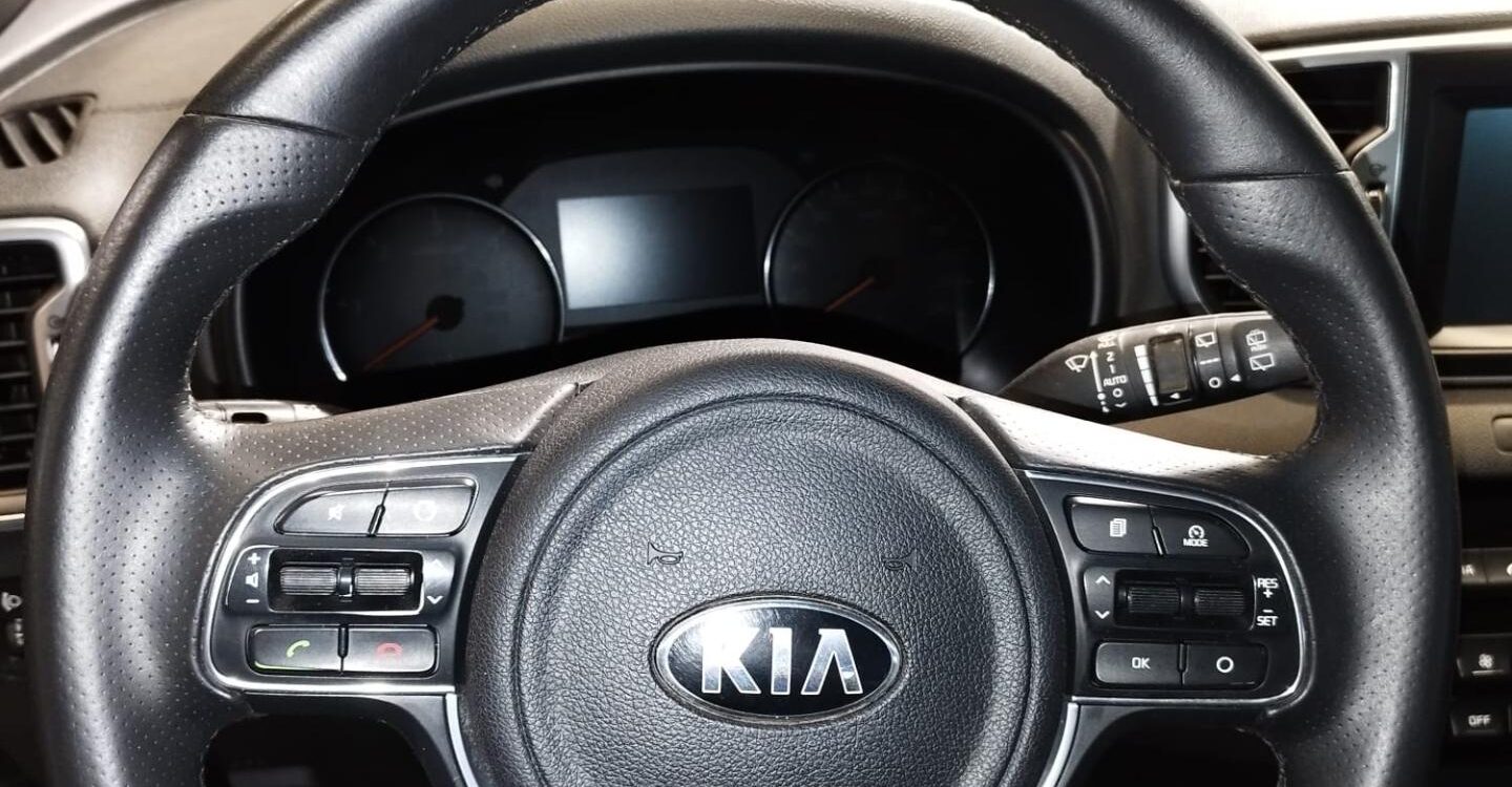 Quels produits utiliser pour rénover les plastiques ternis de votre tableau de bord ? Saint-Louis