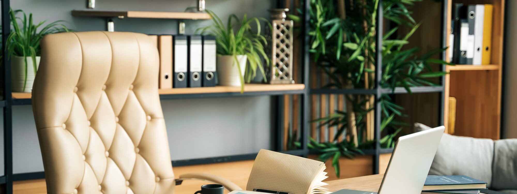 Comment donner une seconde vie &agrave; vos chaises de bureau gr&acirc;ce &agrave; la r&eacute;fection de sellerie ? Riedisheim