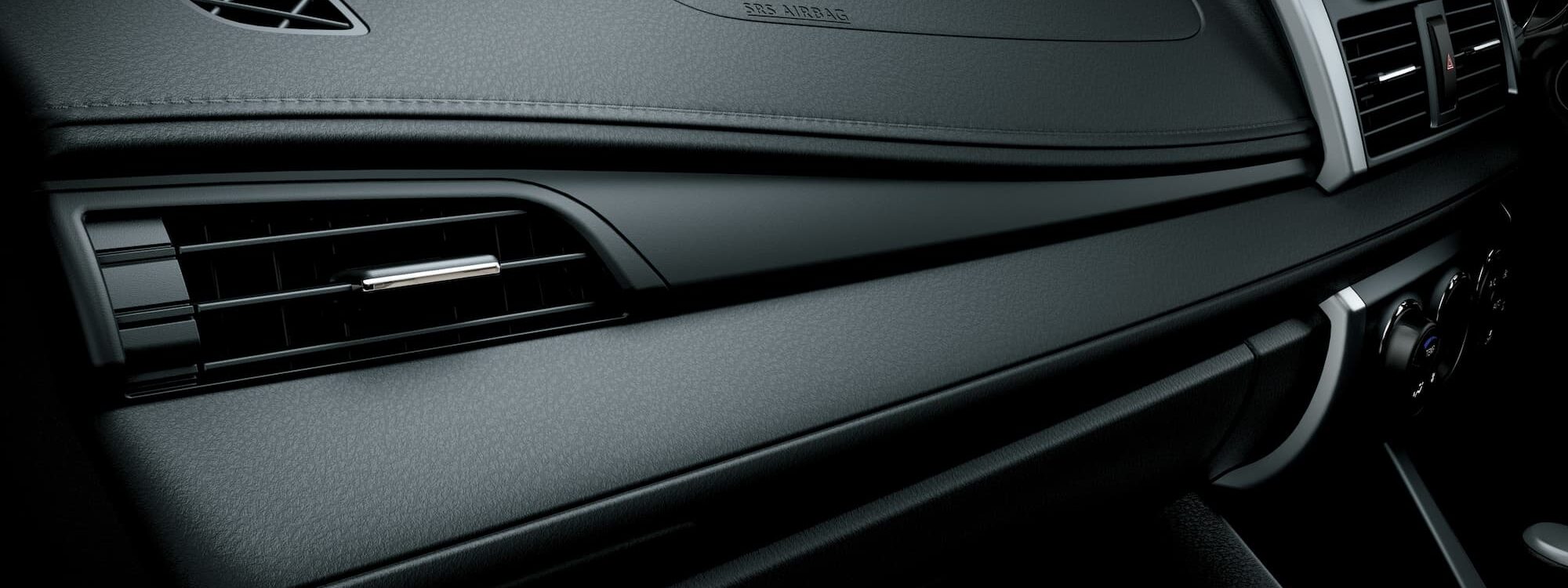 Comment moderniser l&rsquo;int&eacute;rieur de votre auto avec la r&eacute;novation des garnitures de porte et du tableau de bord ? Wittenheim