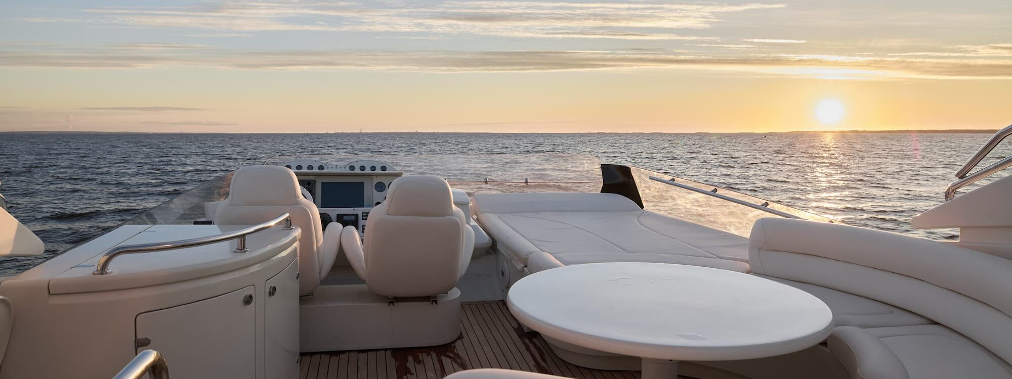 Sellerie bateau : comment bien prot&eacute;ger vos assises contre le sel et les UV ? Pfastatt